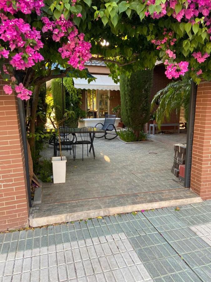 Paz Y Tranquilidad, A Un Paso De Sevilla San Juan de Aznalfarache Esterno foto